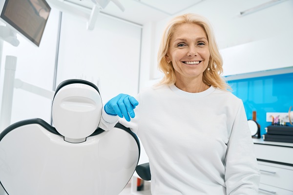 How To Choose Between An Endodontist And A Dentist