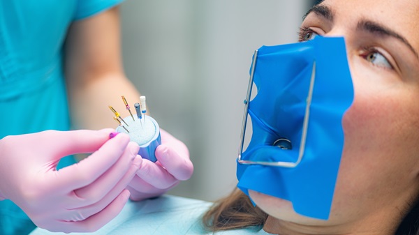 The Role Of An Emergency Endodontist During A Dental Crisis